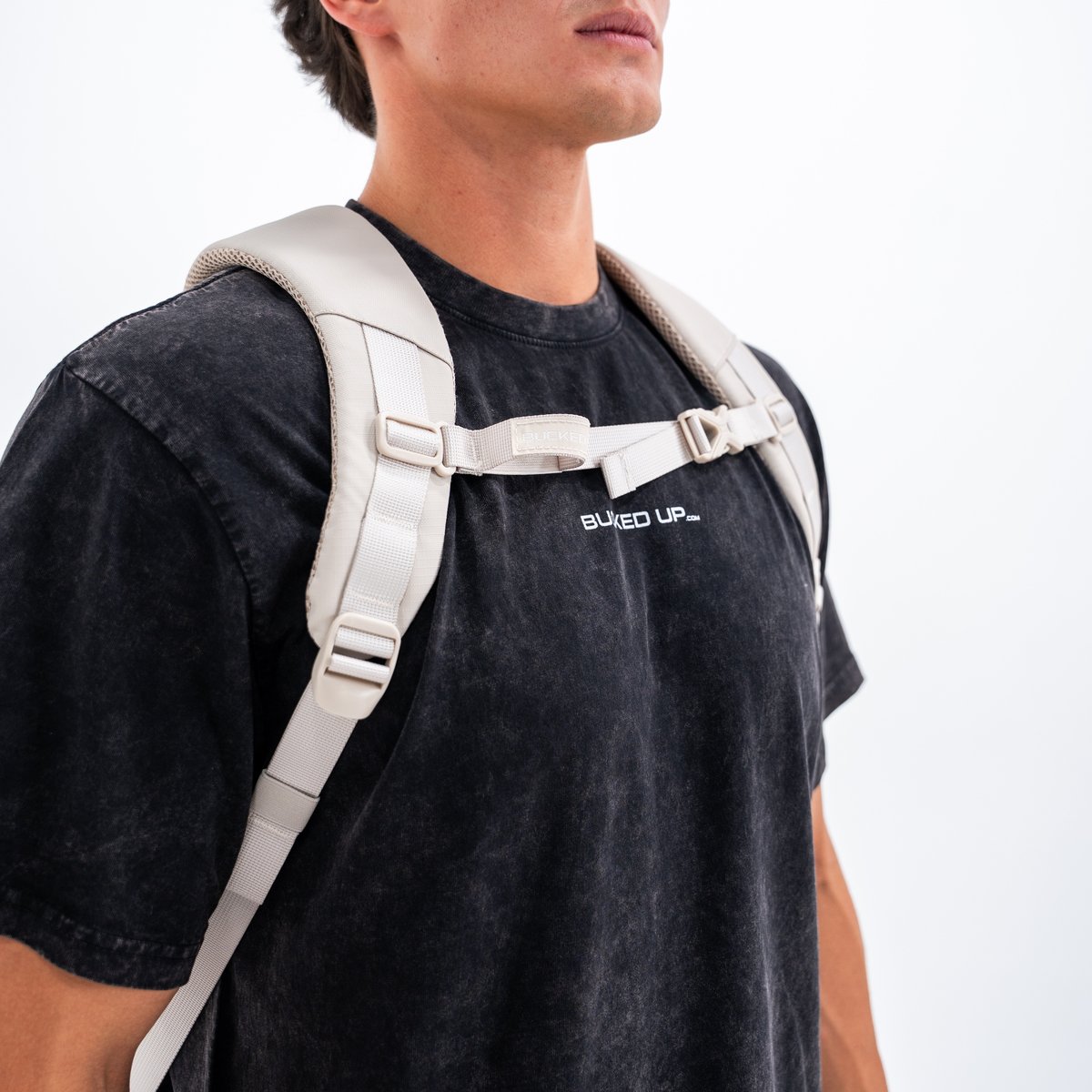 Image of Bucked Up Backpack - 25L - Color - Platinum / Gray - 6 / 6