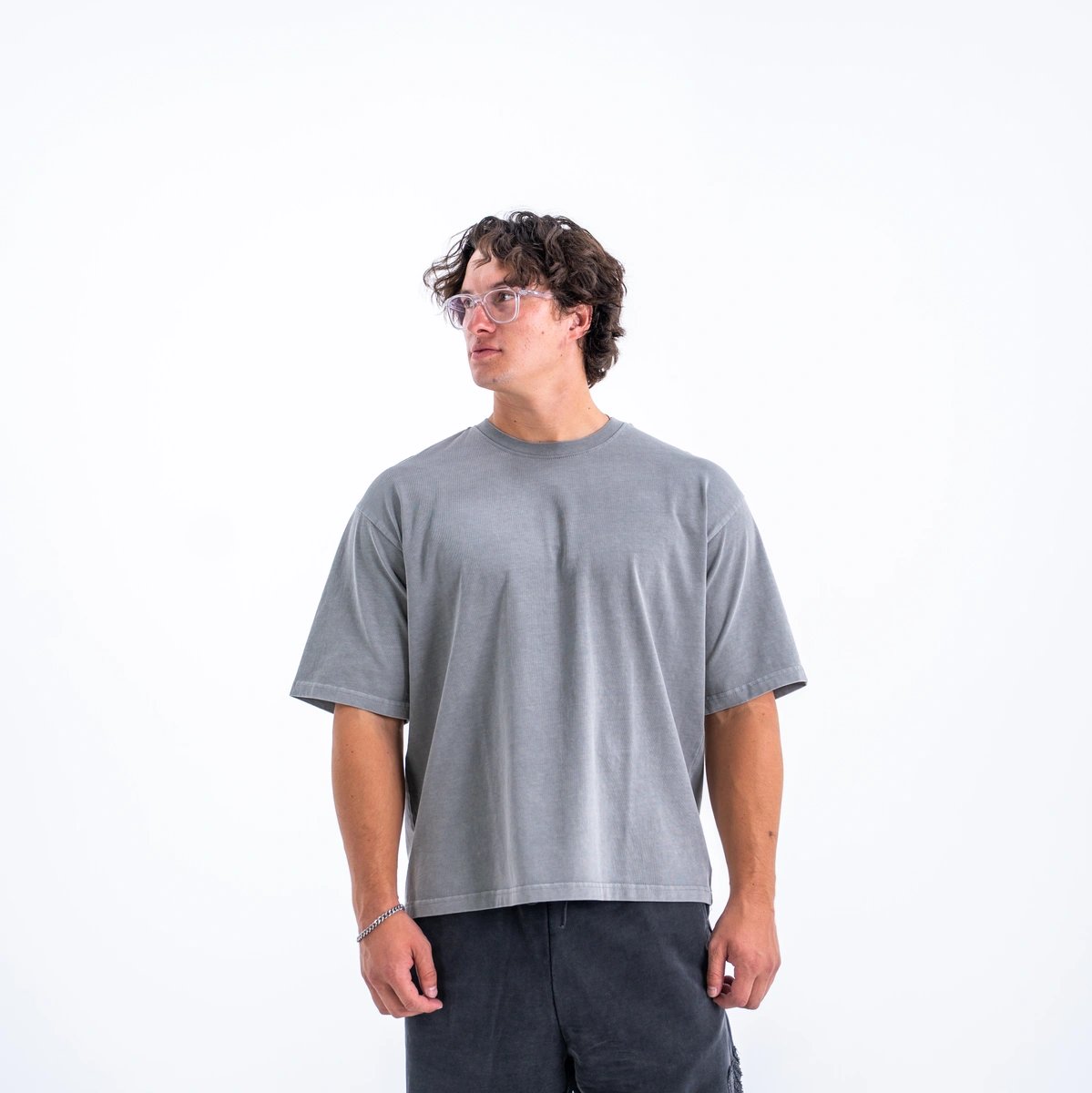 Image of Lifting Club Graphic T-Shirt - Color - Mid Grey - White Logo - 3 / 3